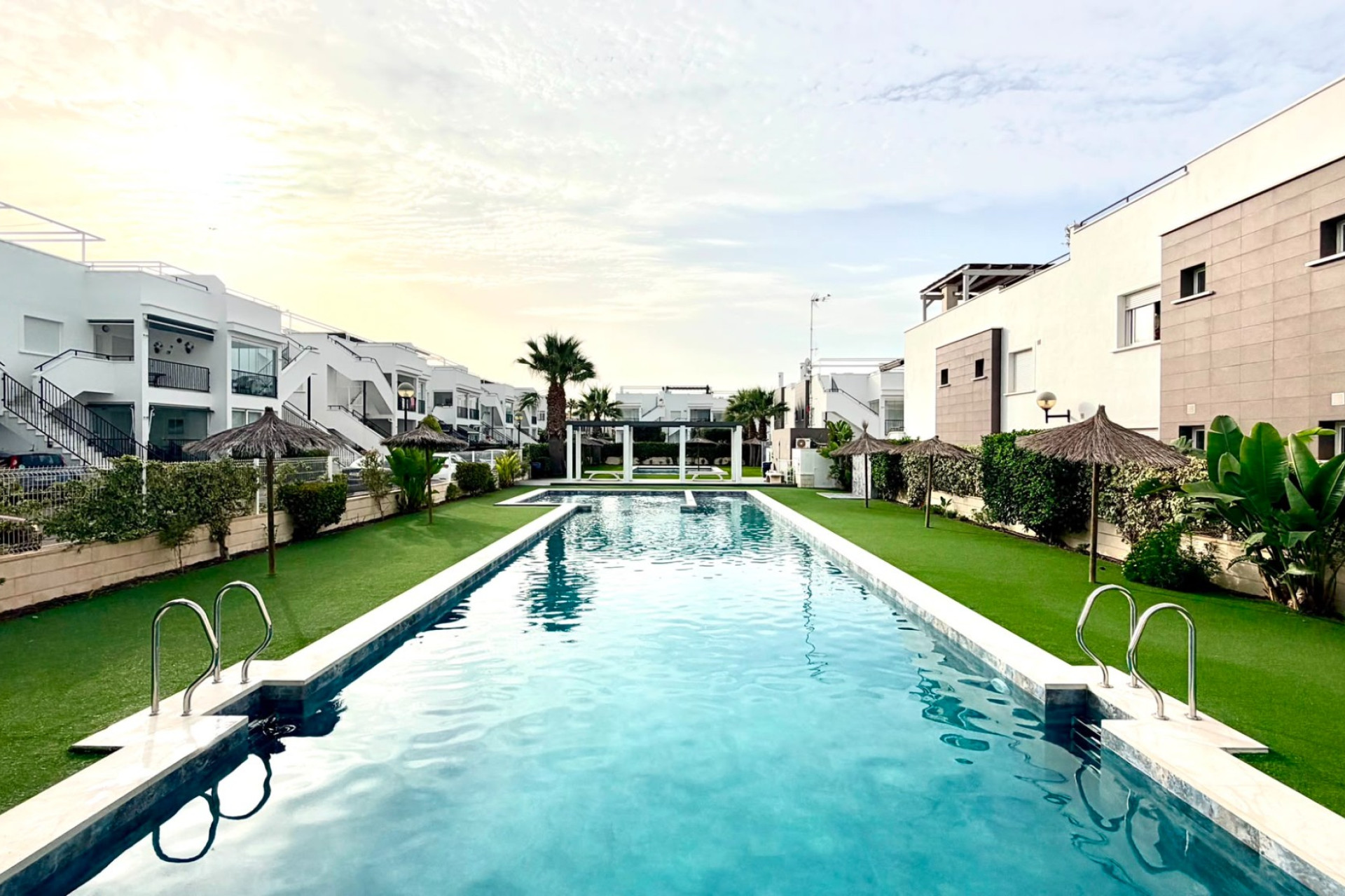 Revente - Apartment - Torrevieja - Aguas Nuevas