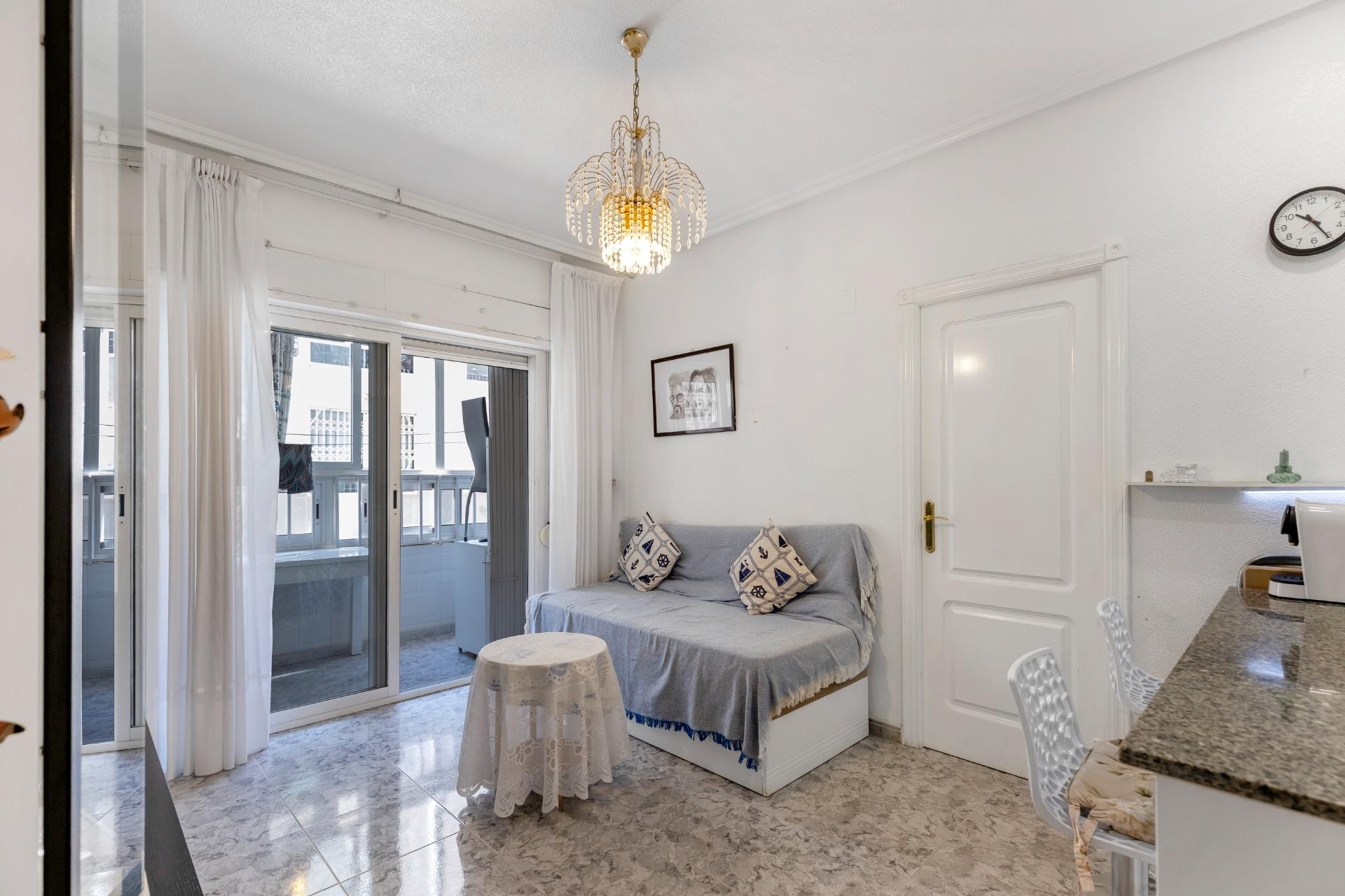 Revente - Apartment - Torrevieja - Centro - Muelle Pesquero