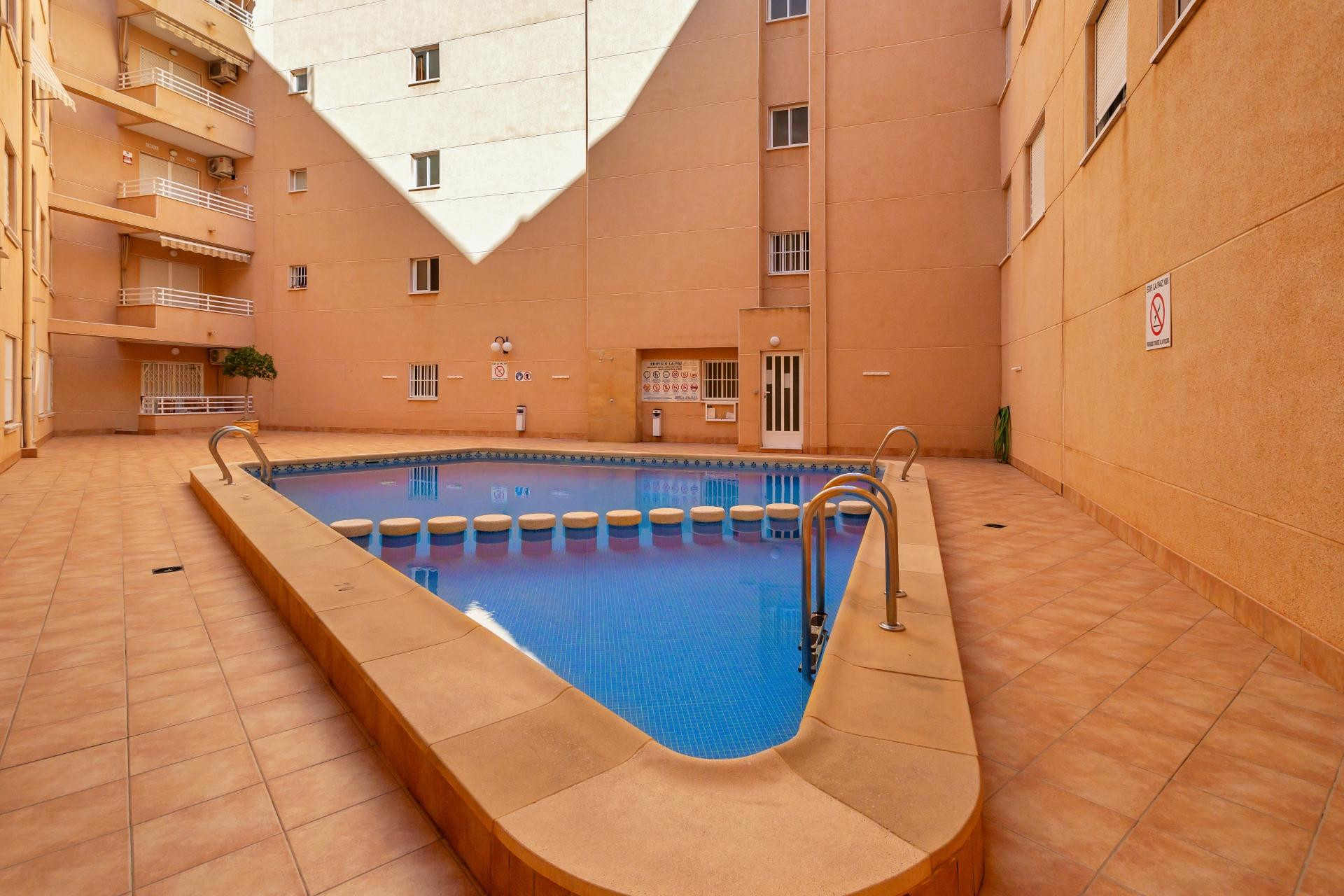 Revente - Apartment - Torrevieja - Centro