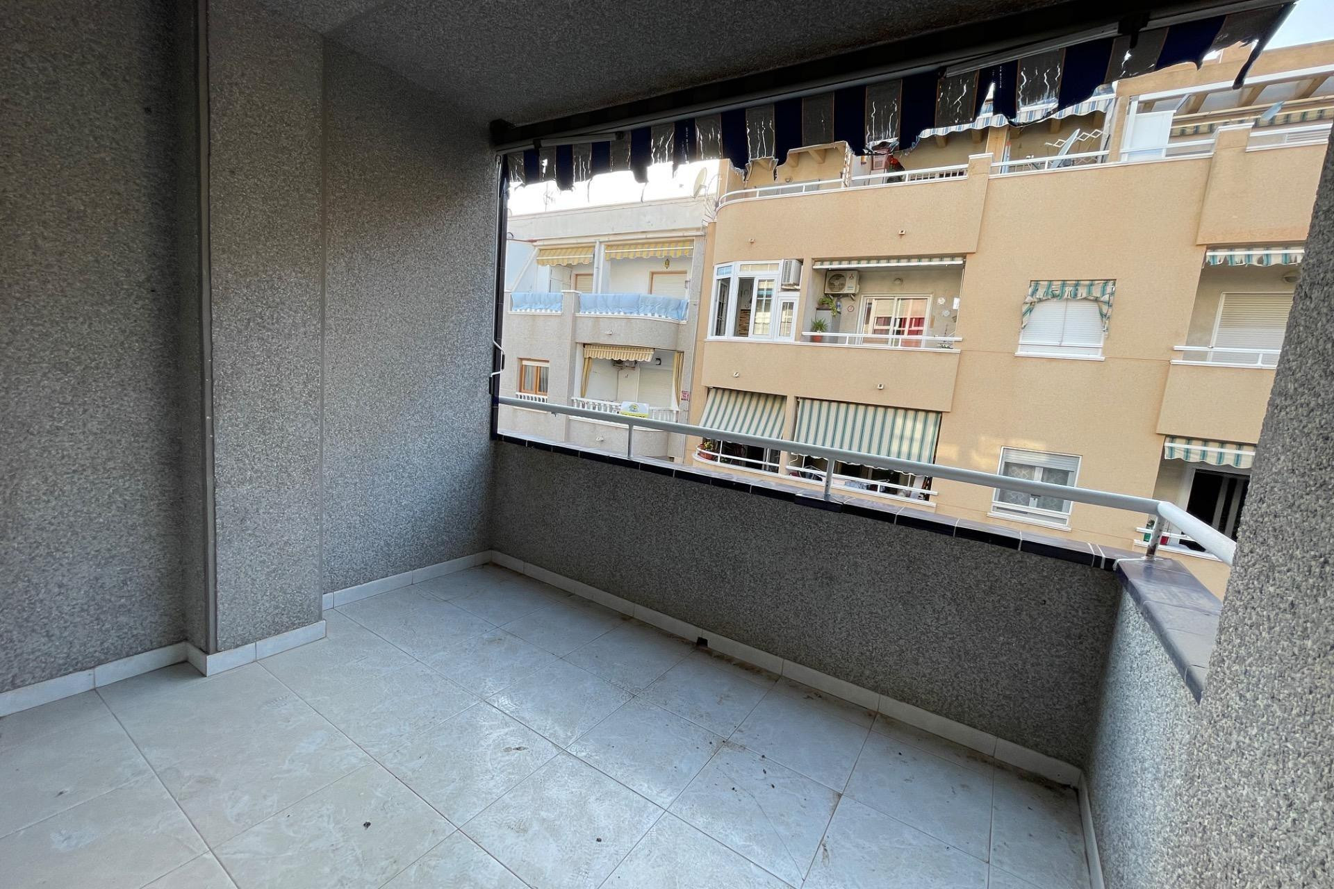 Revente - Apartment - Torrevieja - Centro