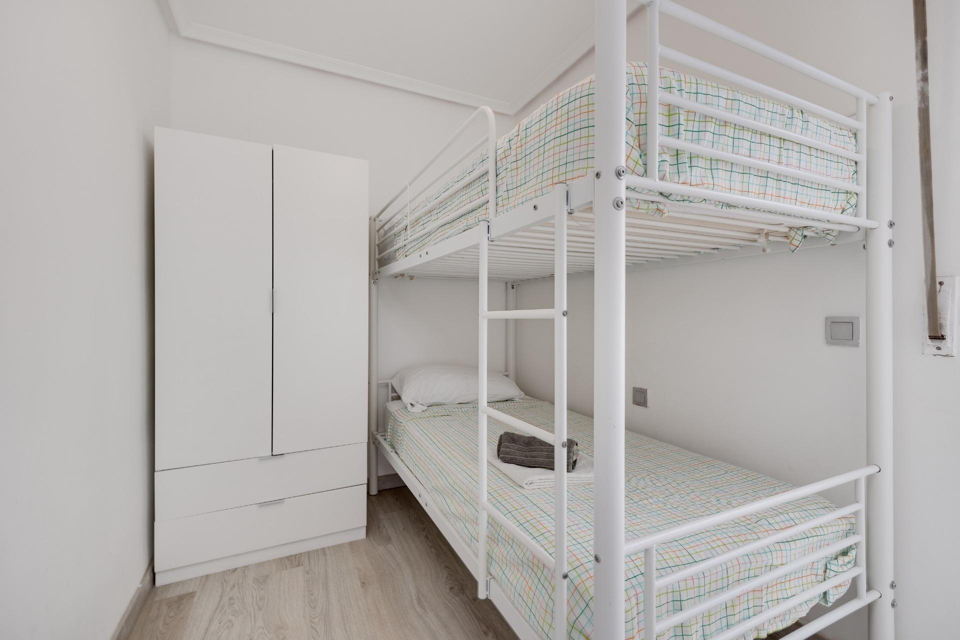 Revente - Apartment - Torrevieja - Centro