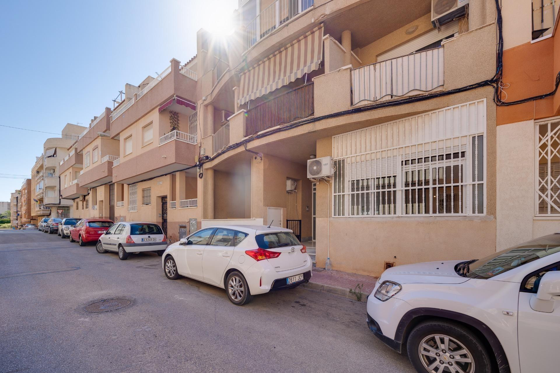 Revente - Apartment - Torrevieja - Centro