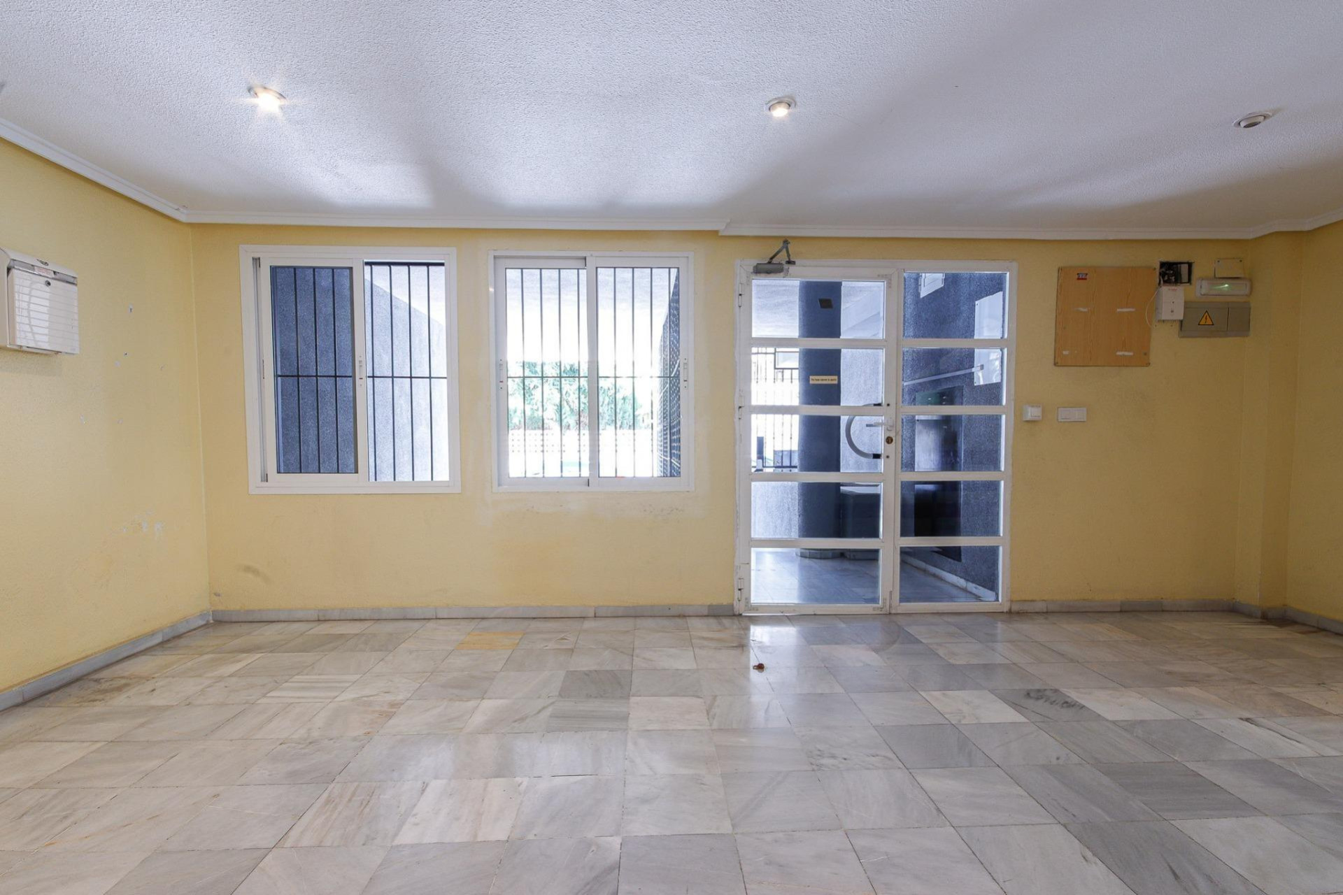 Revente - Apartment - Torrevieja - Centro