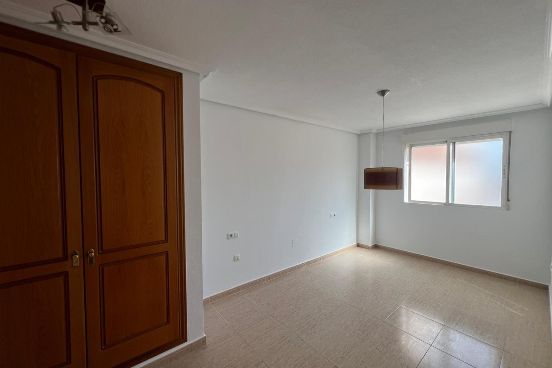 Revente - Apartment - Torrevieja - Centro