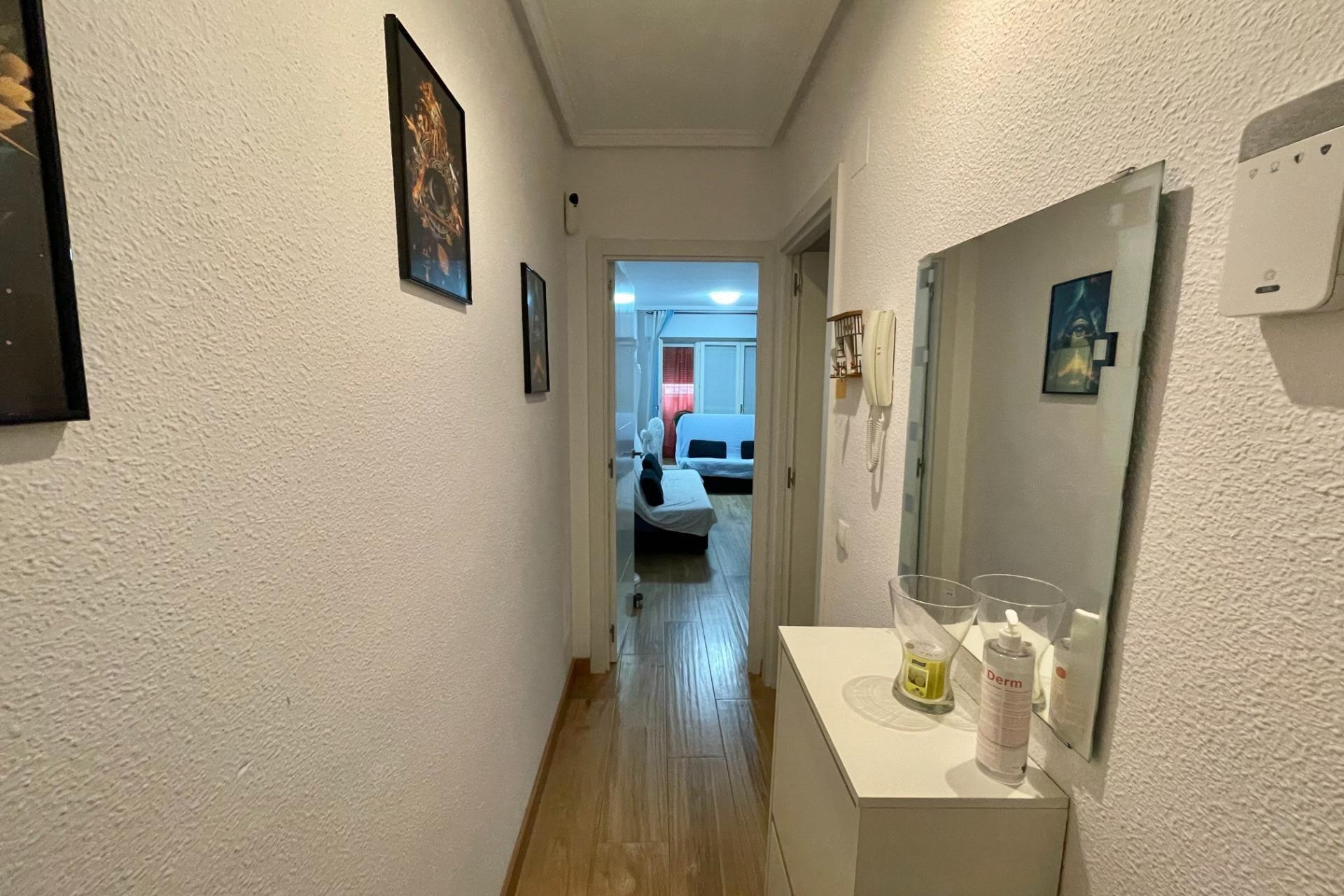 Revente - Apartment - Torrevieja - Centro