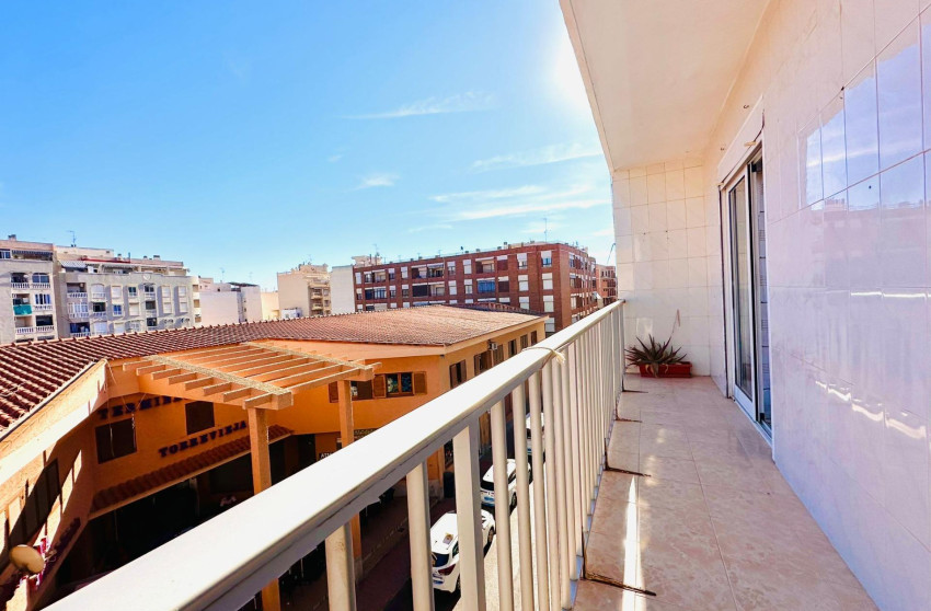 Revente - Apartment - Torrevieja - Centro