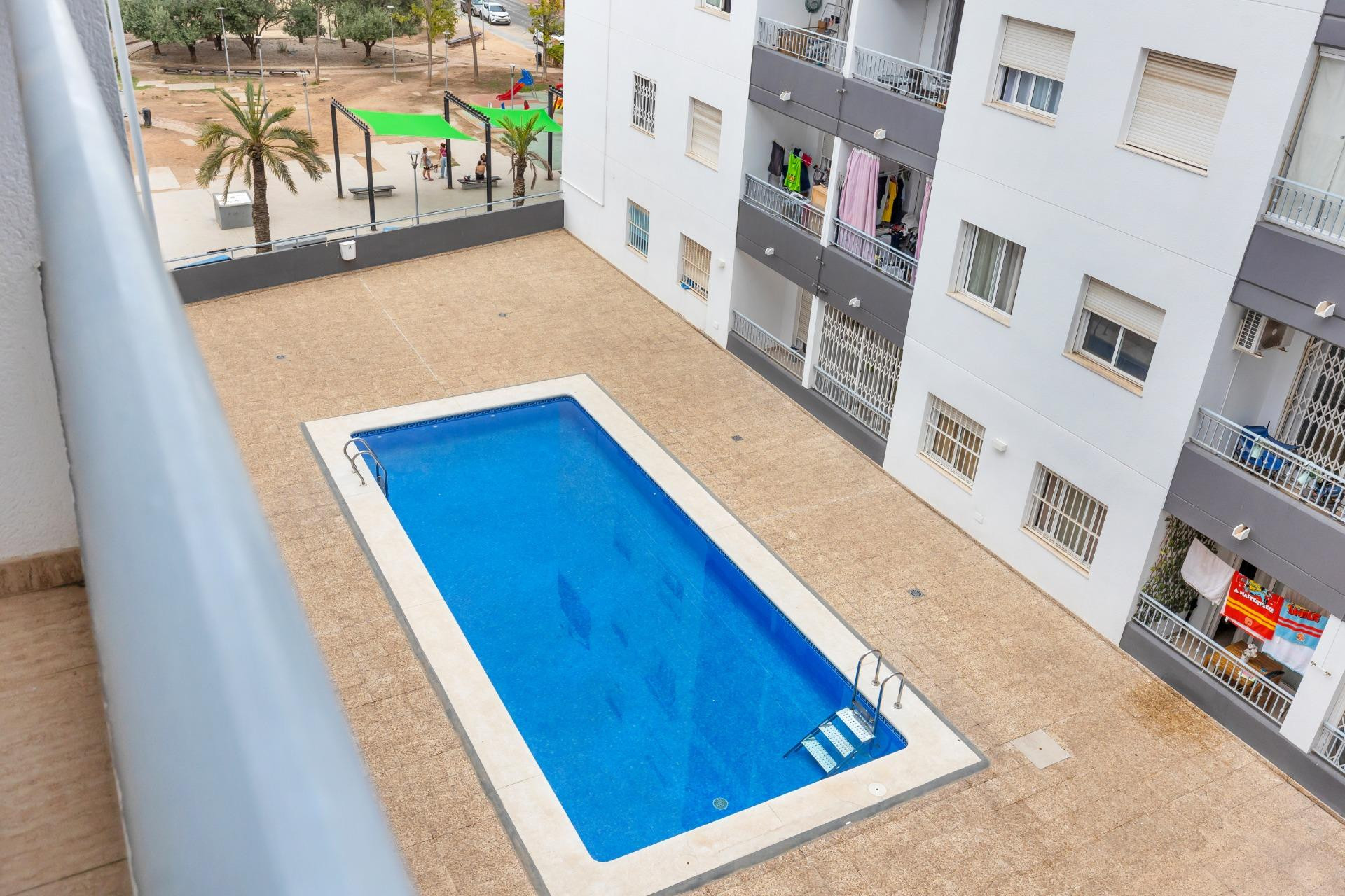 Revente - Apartment - Torrevieja - El molino