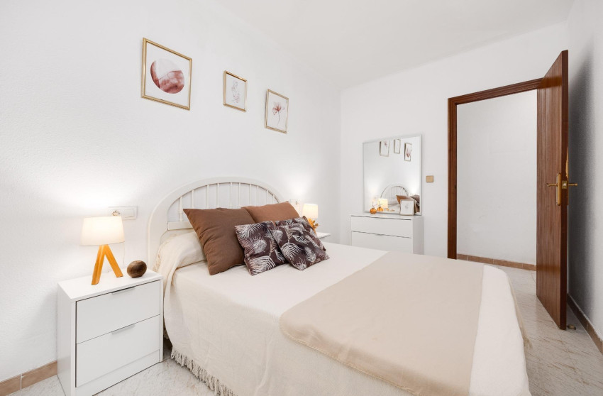 Revente - Apartment - Torrevieja - Estacion de autobuses