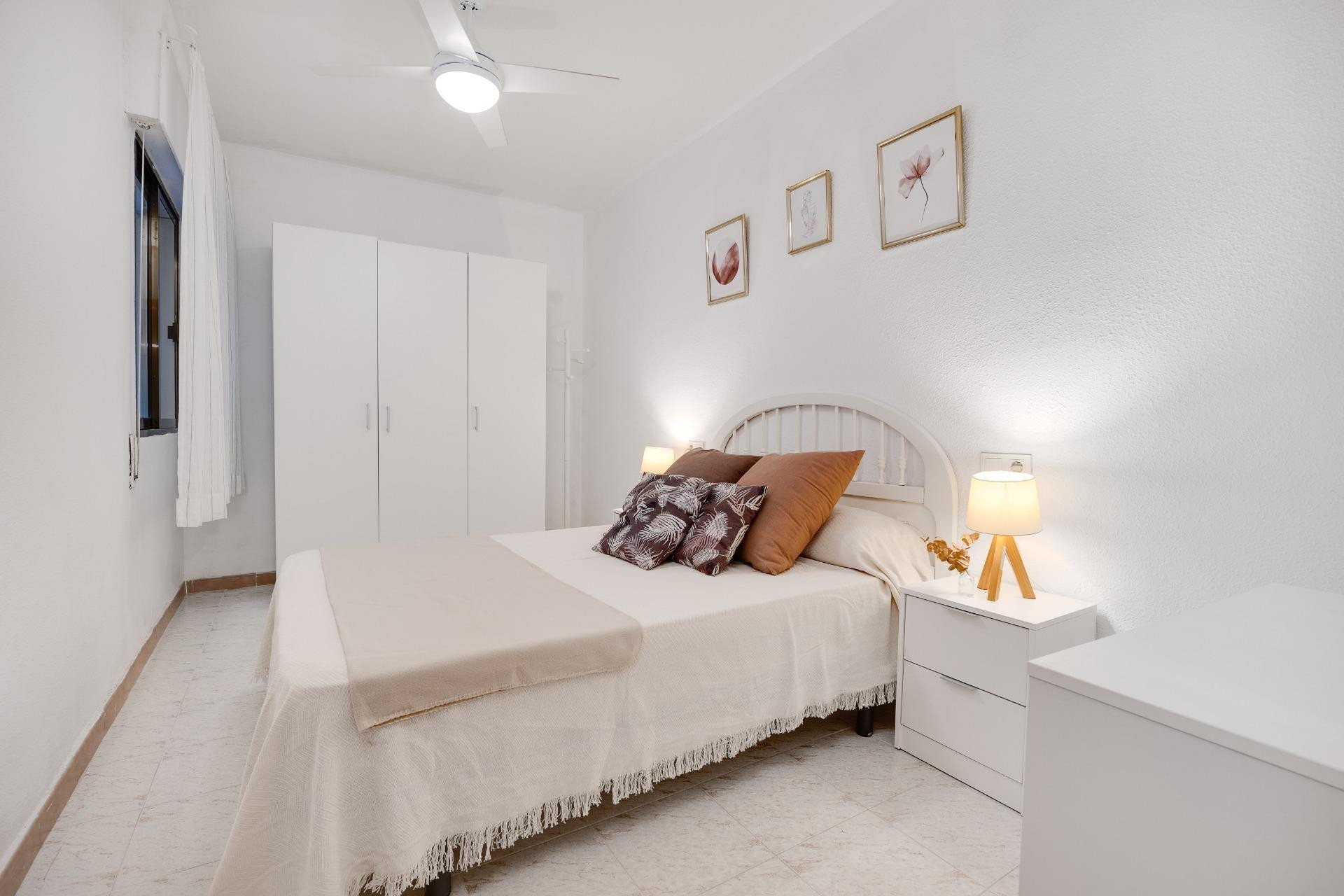 Revente - Apartment - Torrevieja - Estacion de autobuses