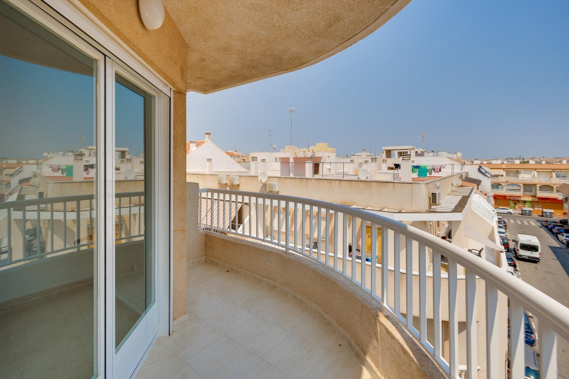 Revente - Apartment - Torrevieja - Estacion de autobuses