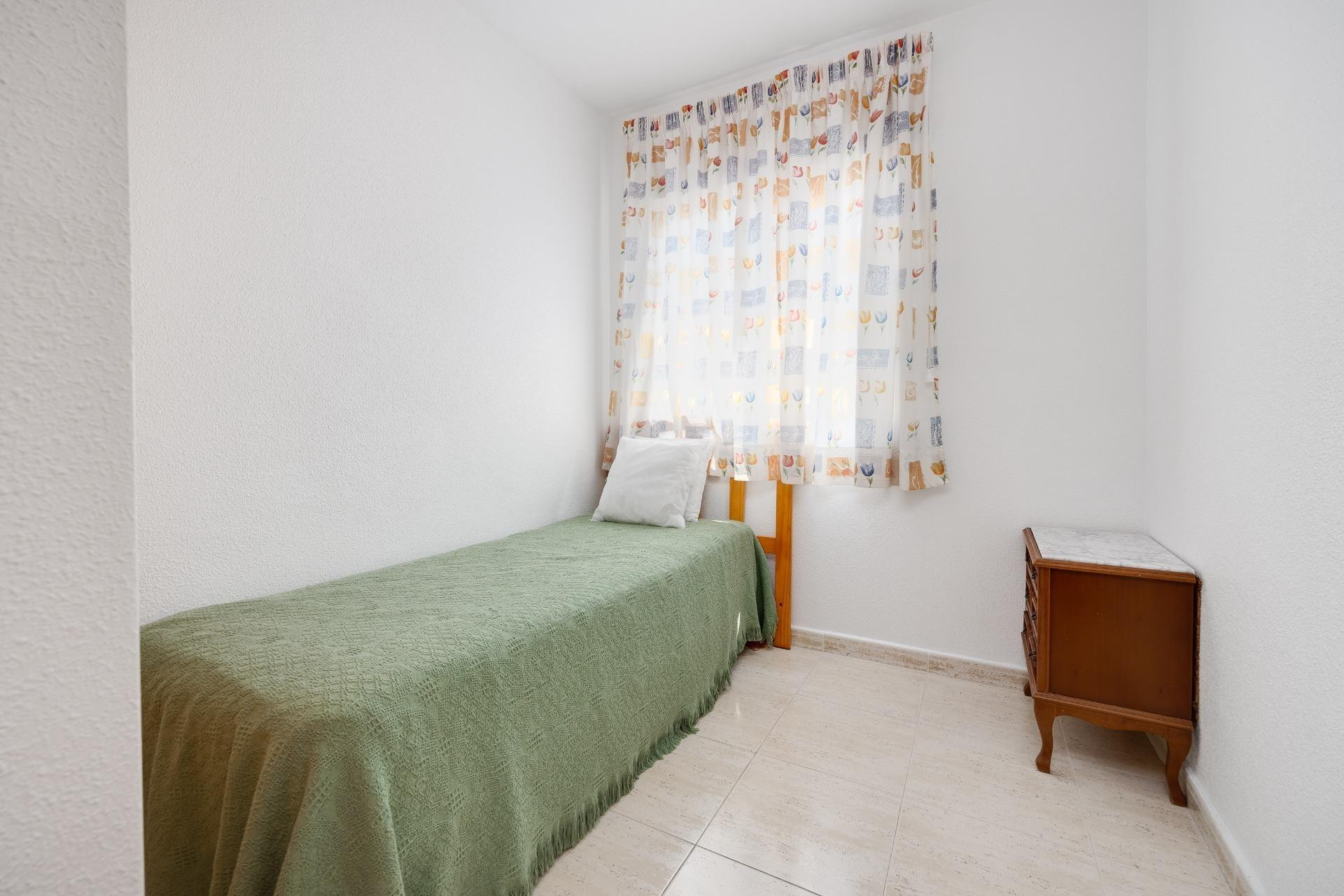 Revente - Apartment - Torrevieja - Estacion de autobuses