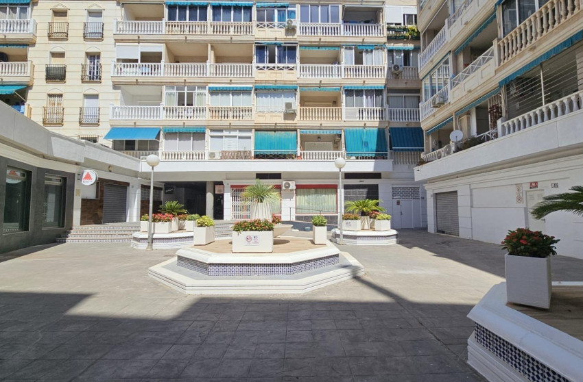Revente - Apartment - Torrevieja - Habaneras