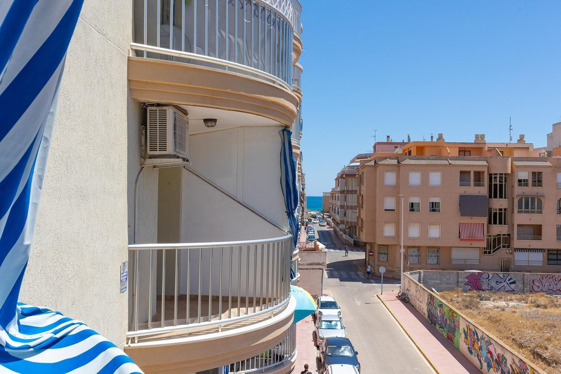 Revente - Apartment - Torrevieja - La Mata pueblo