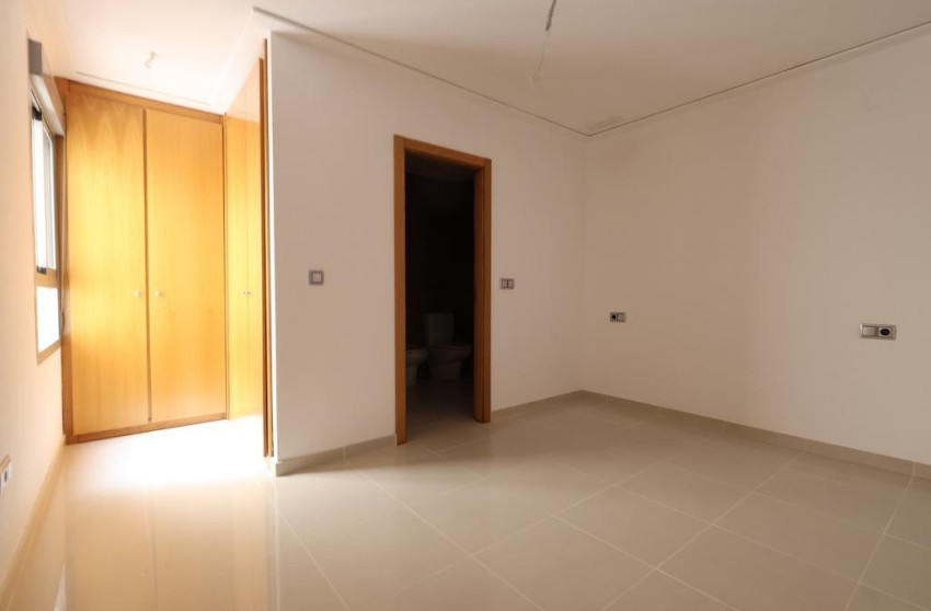 Revente - Apartment - Torrevieja - La Mata pueblo