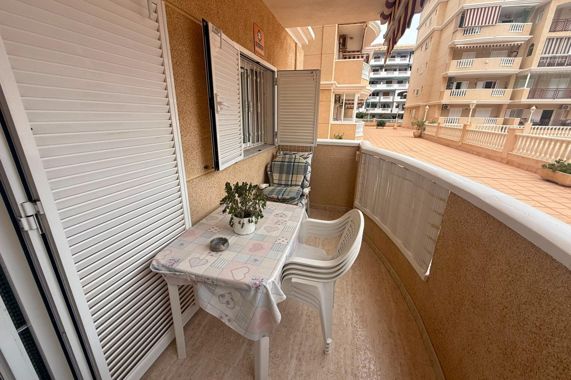 Revente - Apartment - Torrevieja - La Mata pueblo