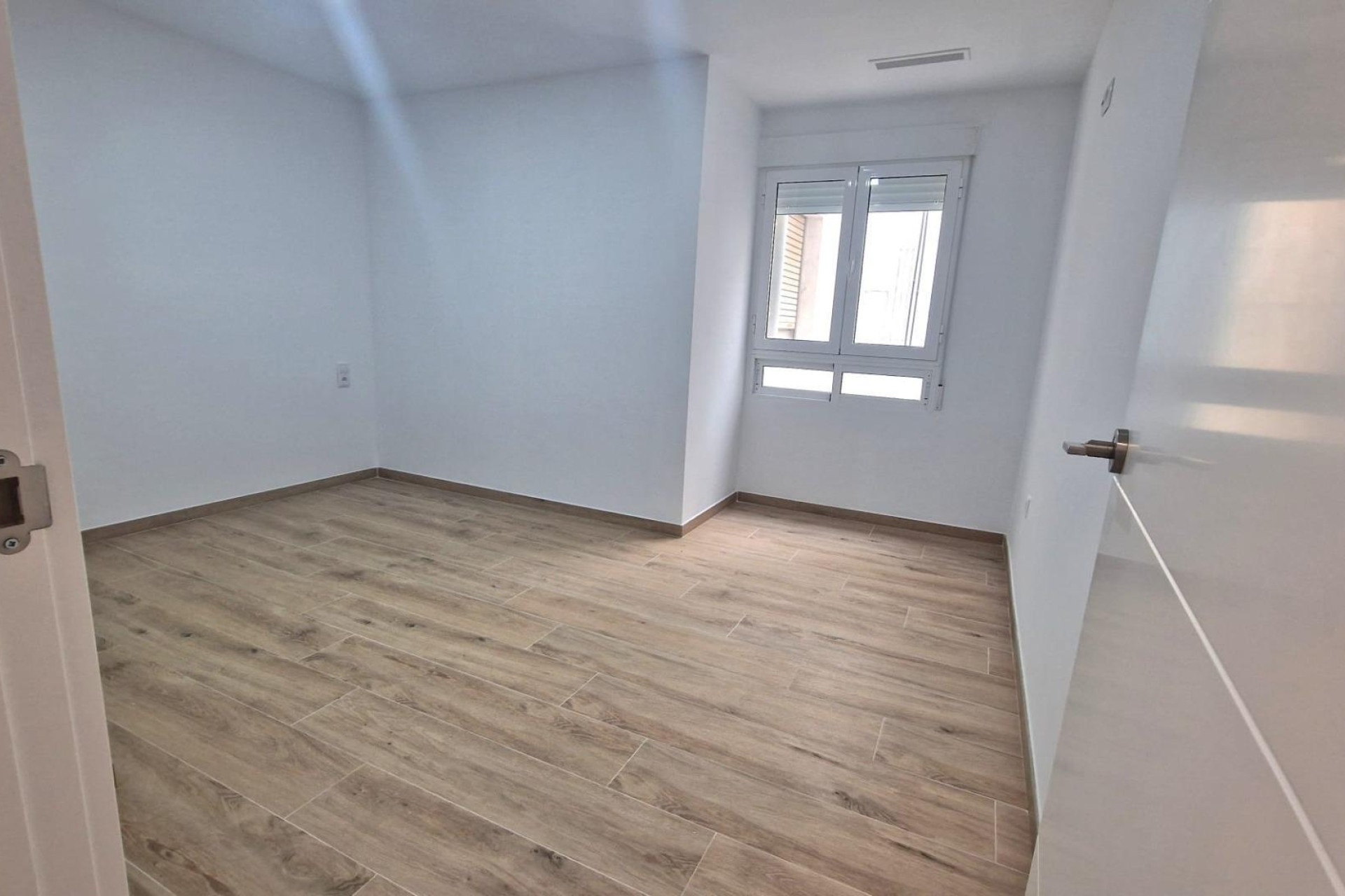 Revente - Apartment - Torrevieja - La Mata