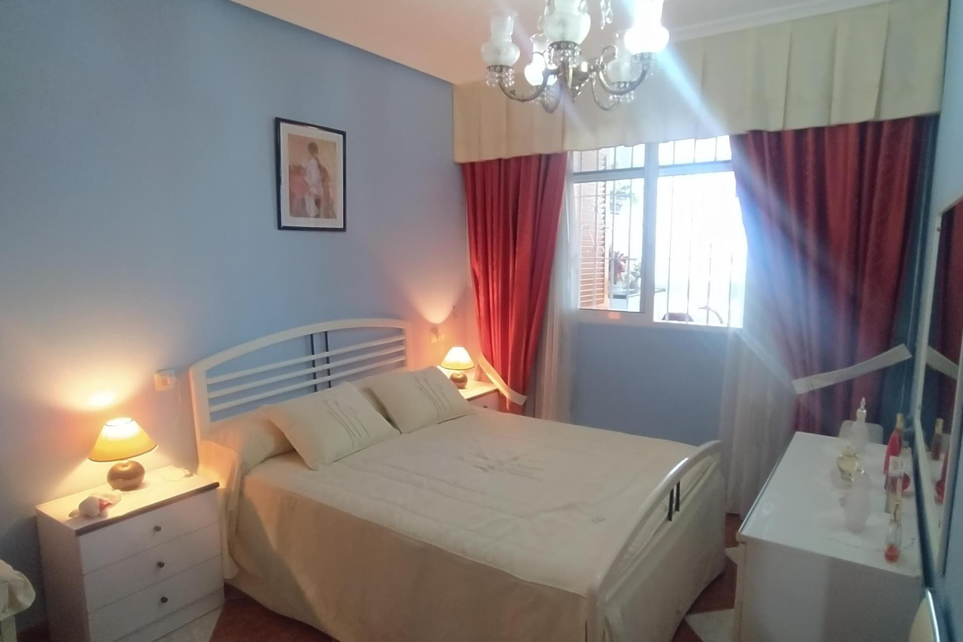 Revente - Apartment - Torrevieja - Los Europeos