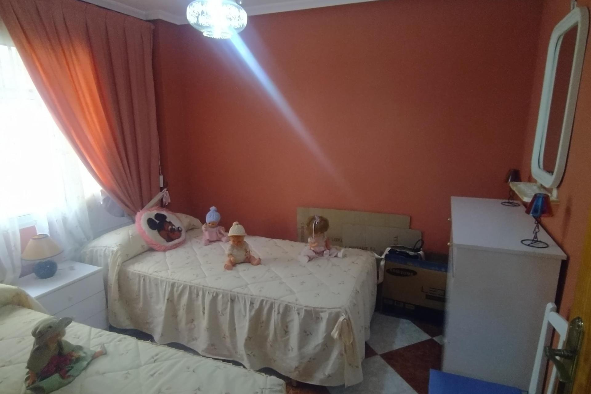 Revente - Apartment - Torrevieja - Los Europeos