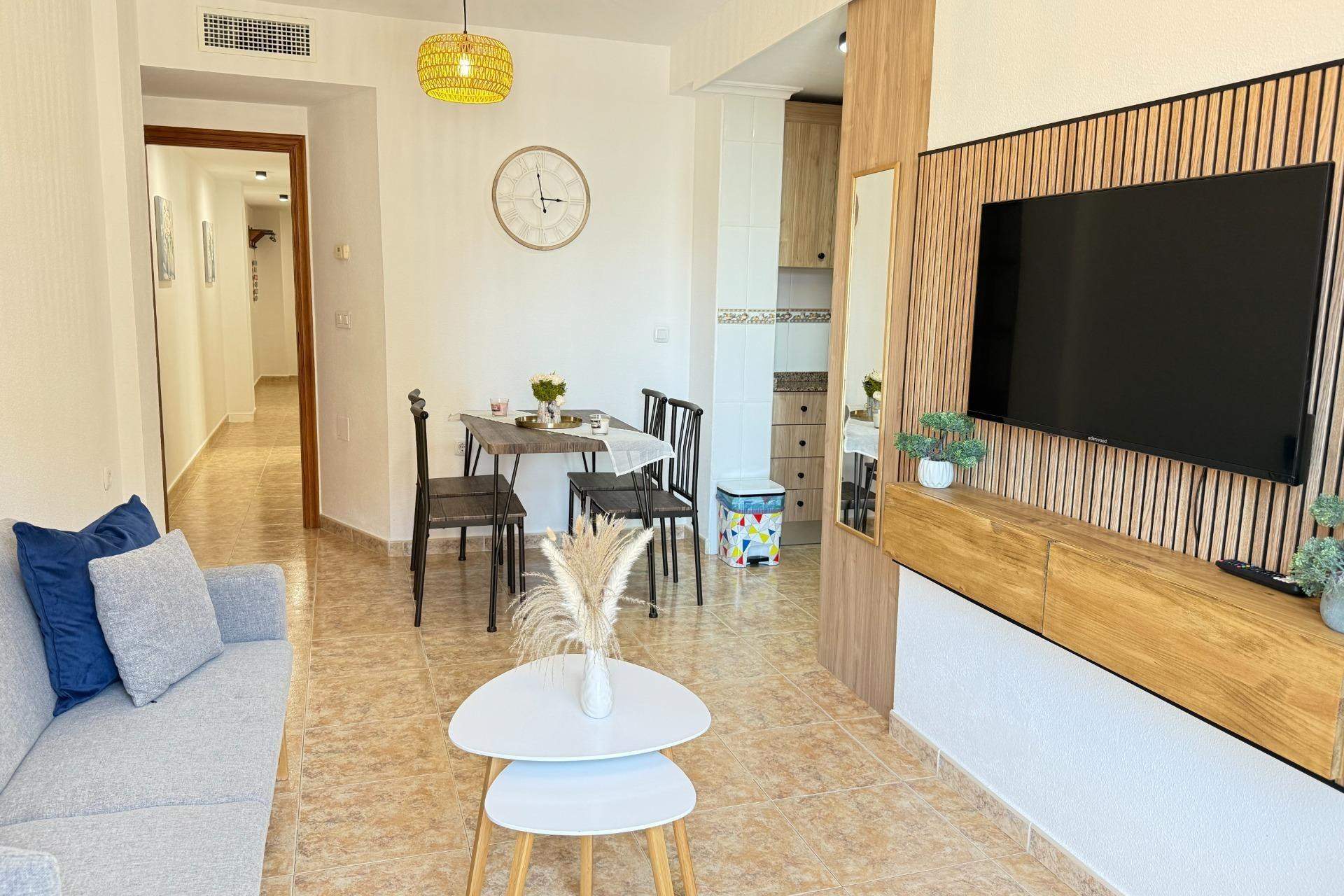 Revente - Apartment - Torrevieja - Los Europeos