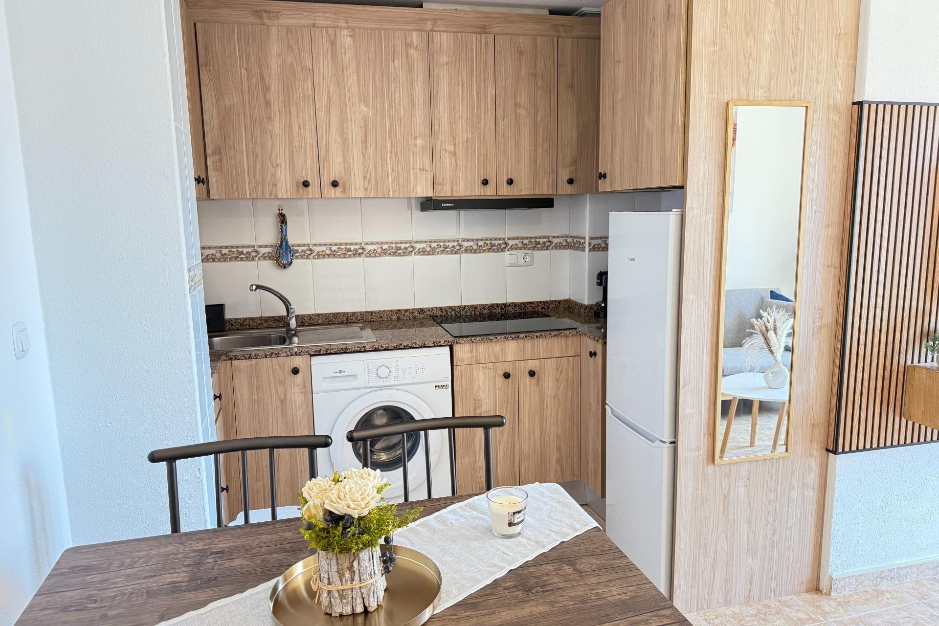 Revente - Apartment - Torrevieja - Los Europeos