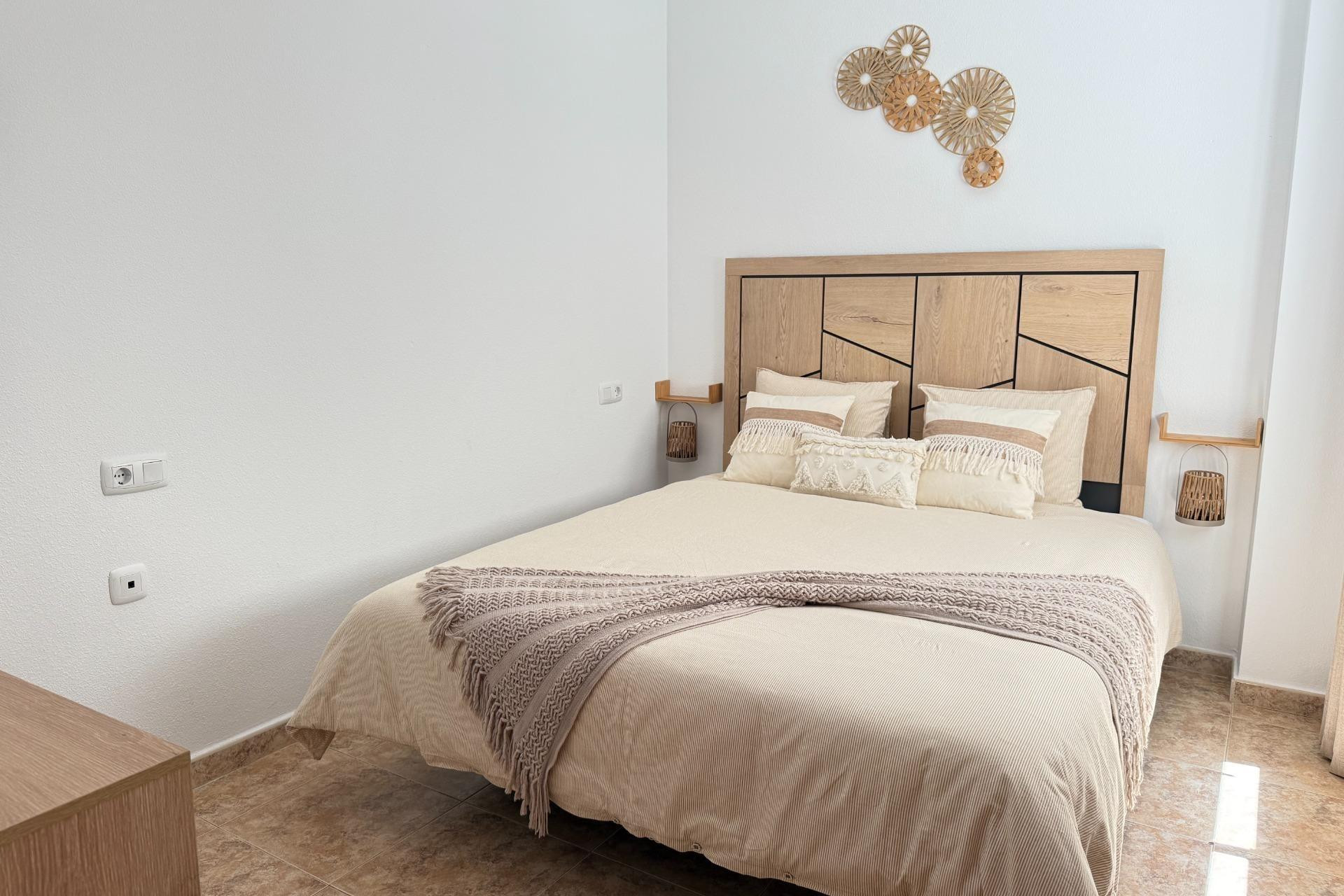 Revente - Apartment - Torrevieja - Los Europeos