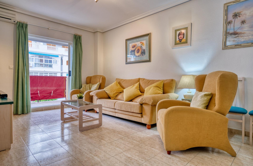 Revente - Apartment - Torrevieja - Los Europeos