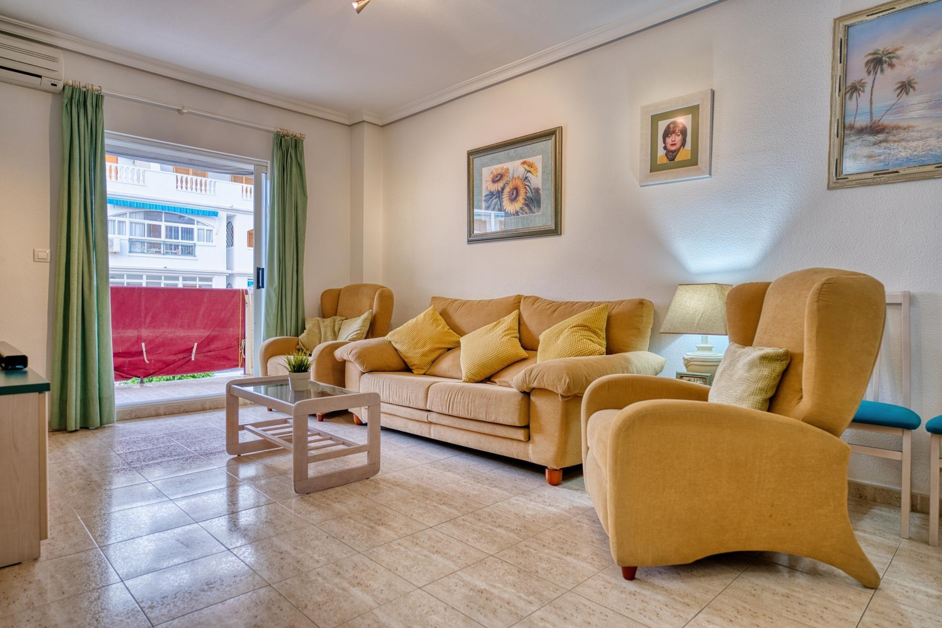 Revente - Apartment - Torrevieja - Los Europeos