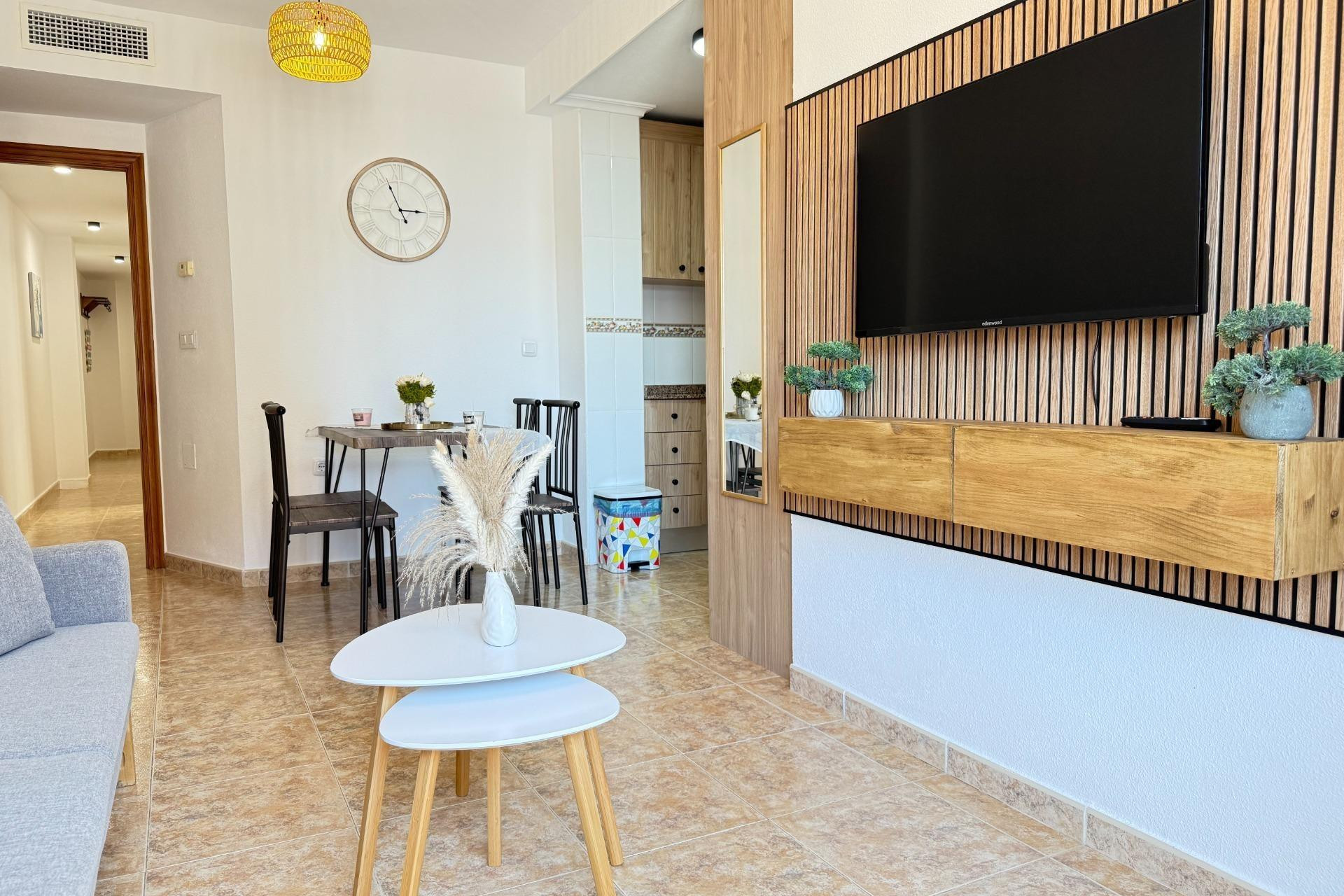 Revente - Apartment - Torrevieja - Los Europeos