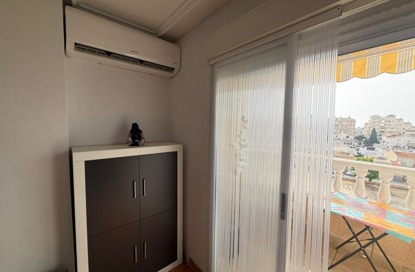 Revente - Apartment - Torrevieja - Nueva Torrevieja