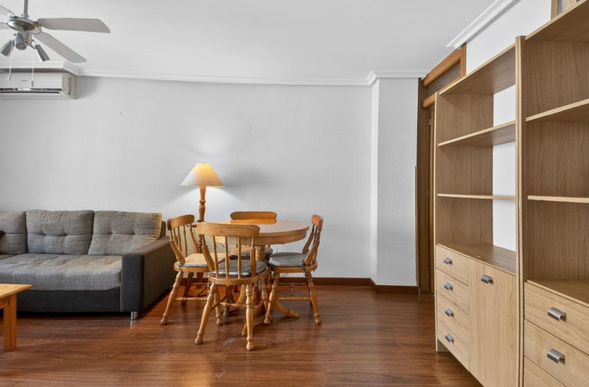 Revente - Apartment - Torrevieja - Parque de las Naciones