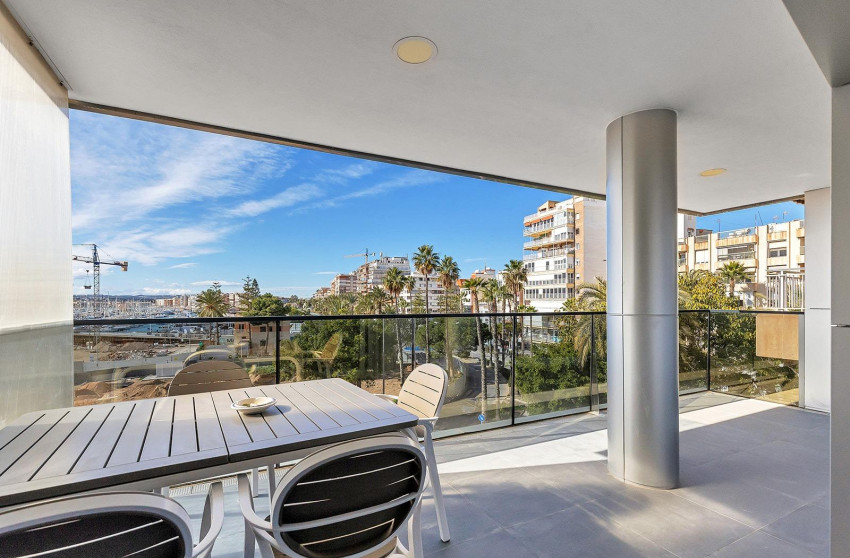 Revente - Apartment - Torrevieja - Paseo maritimo
