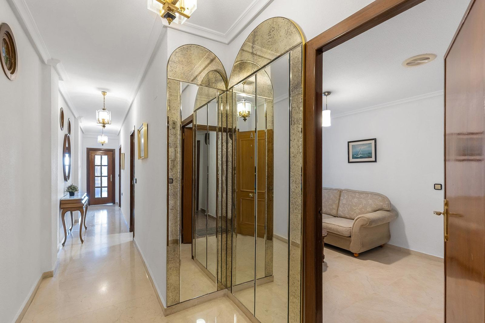 Revente - Apartment - Torrevieja - Paseo maritimo