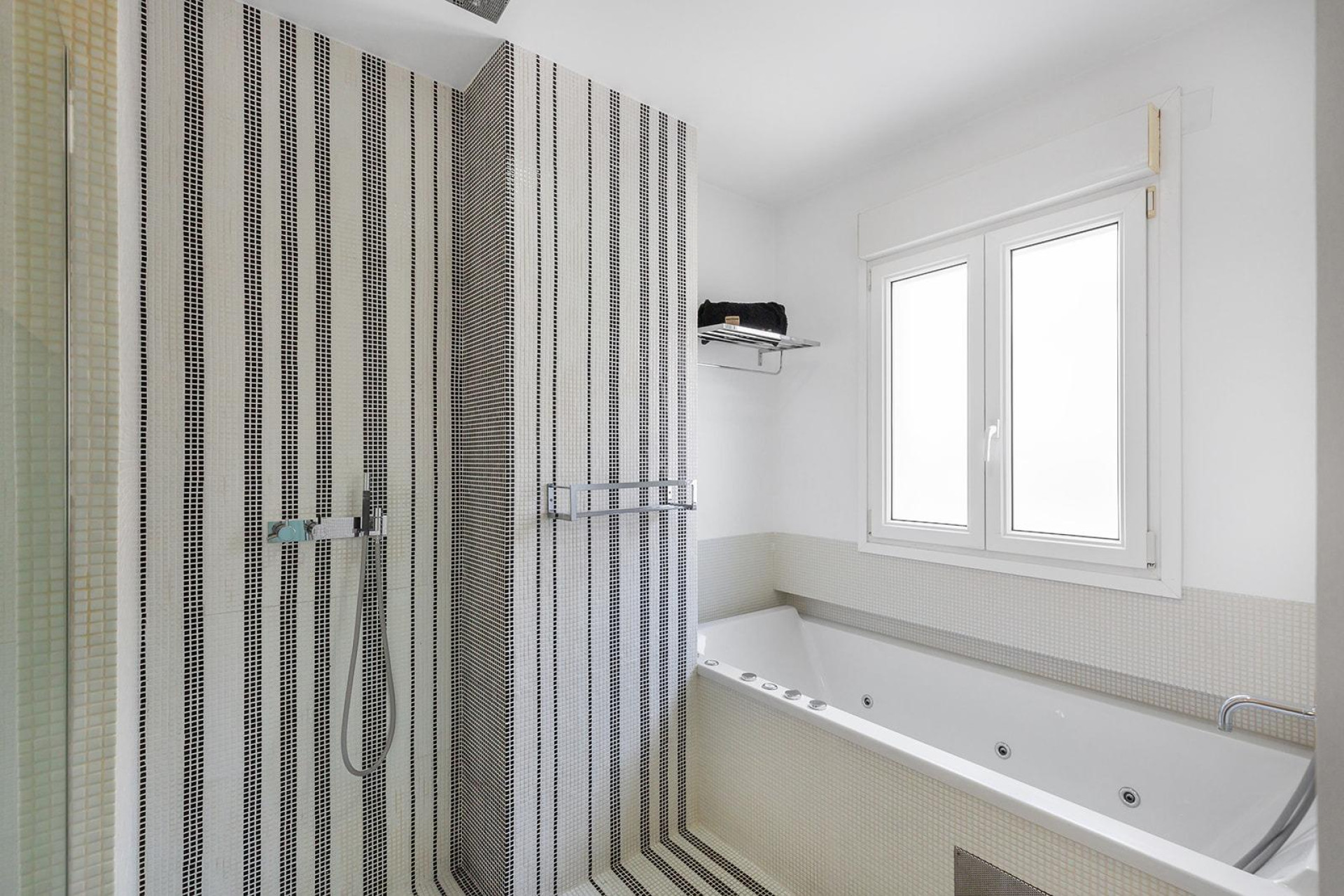 Revente - Apartment - Torrevieja - Paseo maritimo