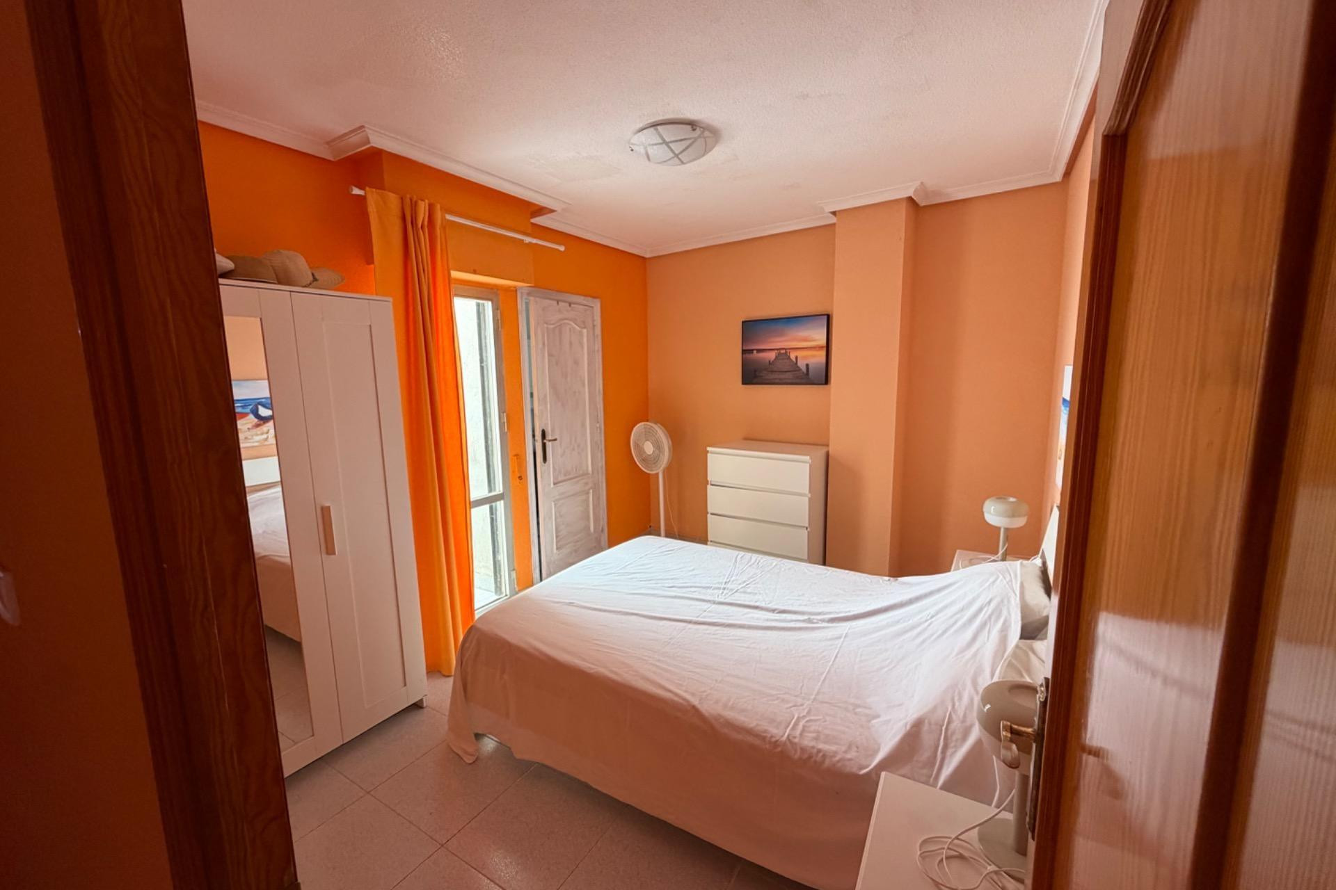 Revente - Apartment - Torrevieja - Paseo maritimo