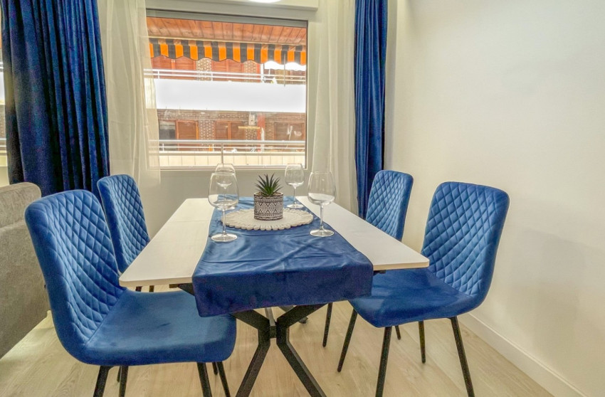 Revente - Apartment - Torrevieja - Playa Acequion