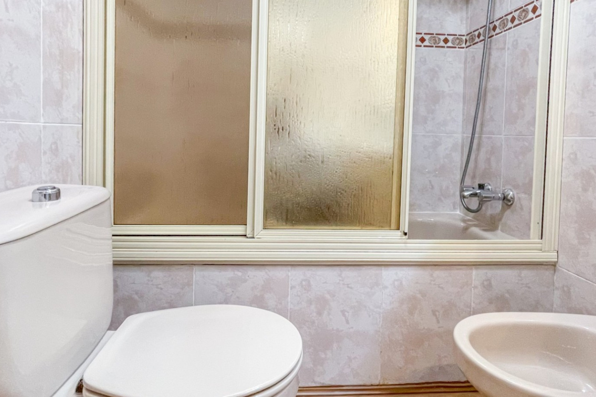 Revente - Apartment - Torrevieja - Playa Acequion