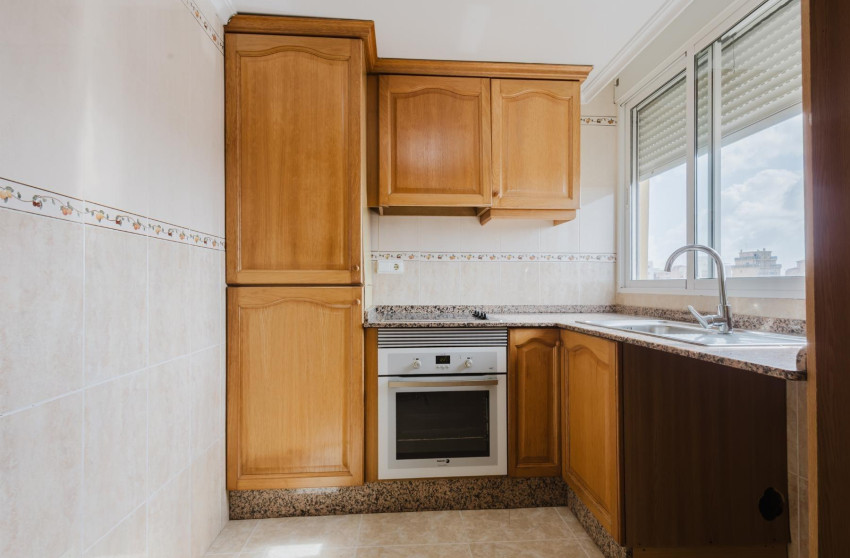 Revente - Apartment - Torrevieja - Playa de los locos