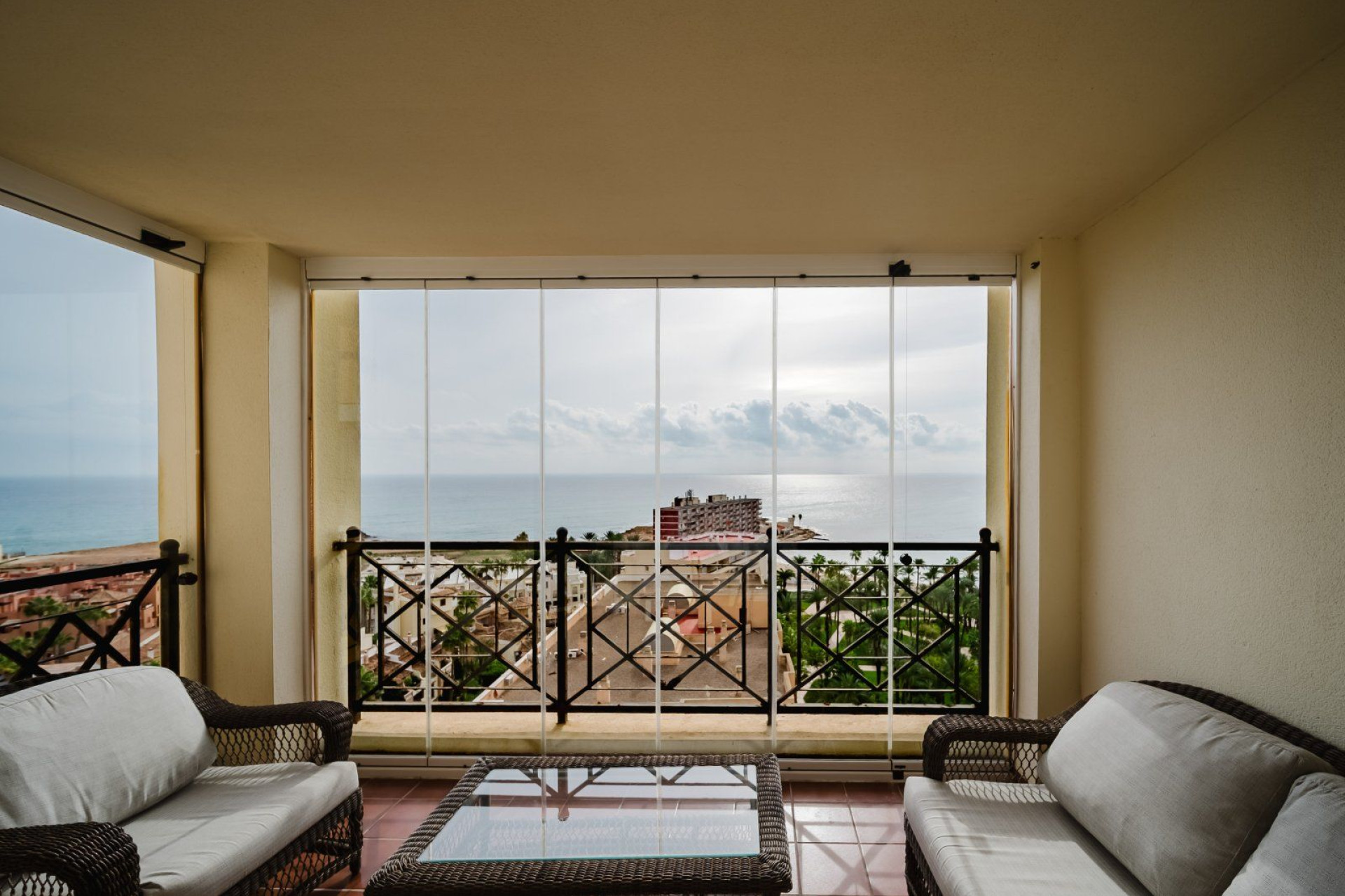 Revente - Apartment - Torrevieja - Playa de los locos