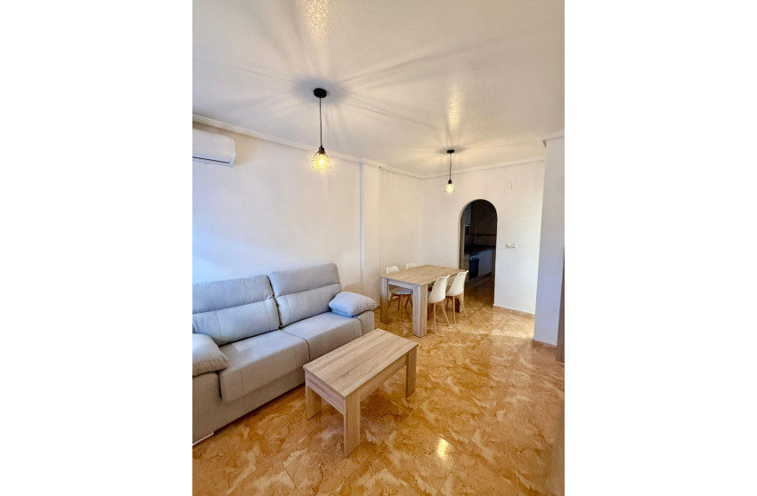 Revente - Apartment - Torrevieja - Playa de los locos