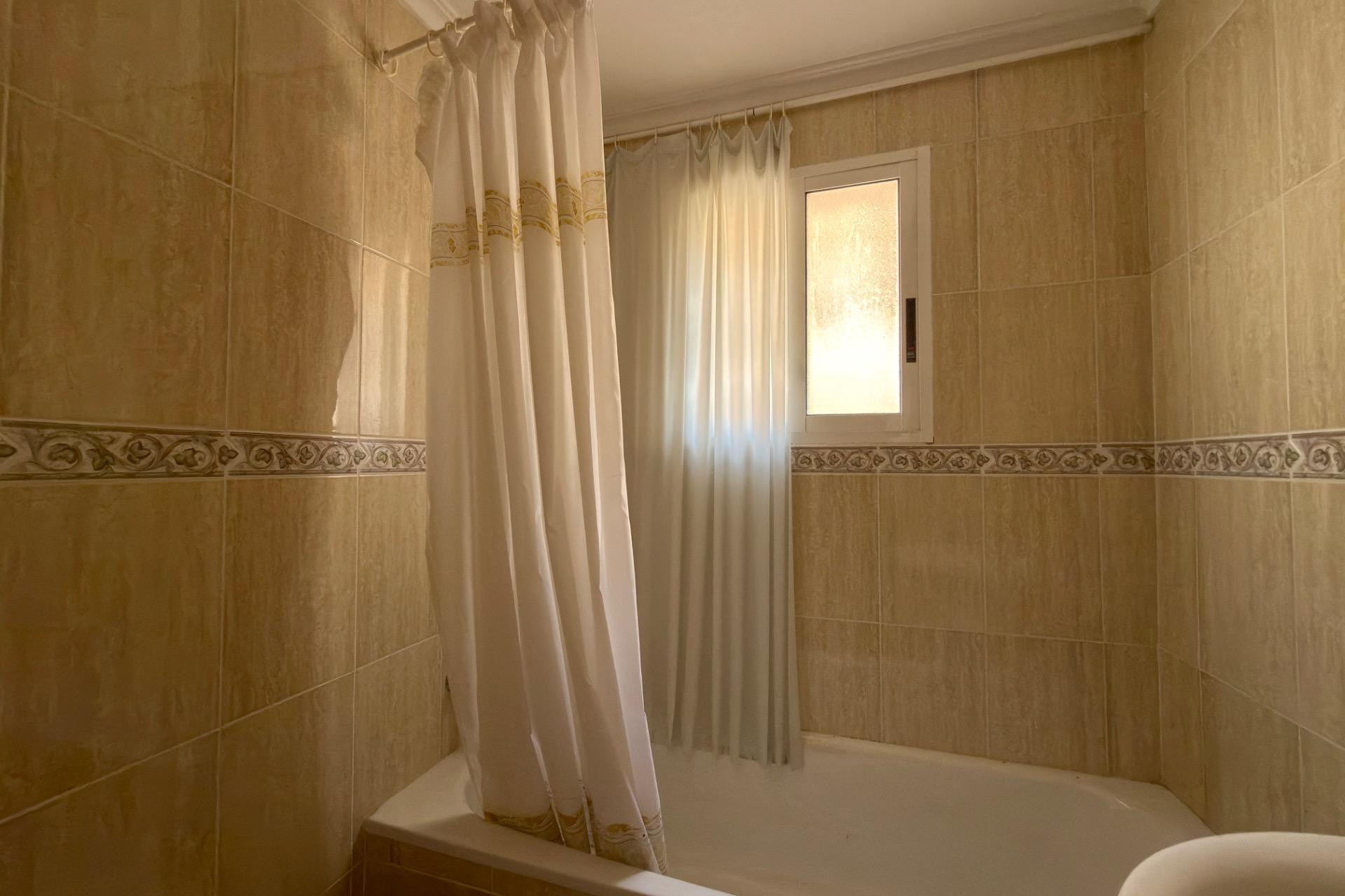 Revente - Apartment - Torrevieja - Playa de los Locos