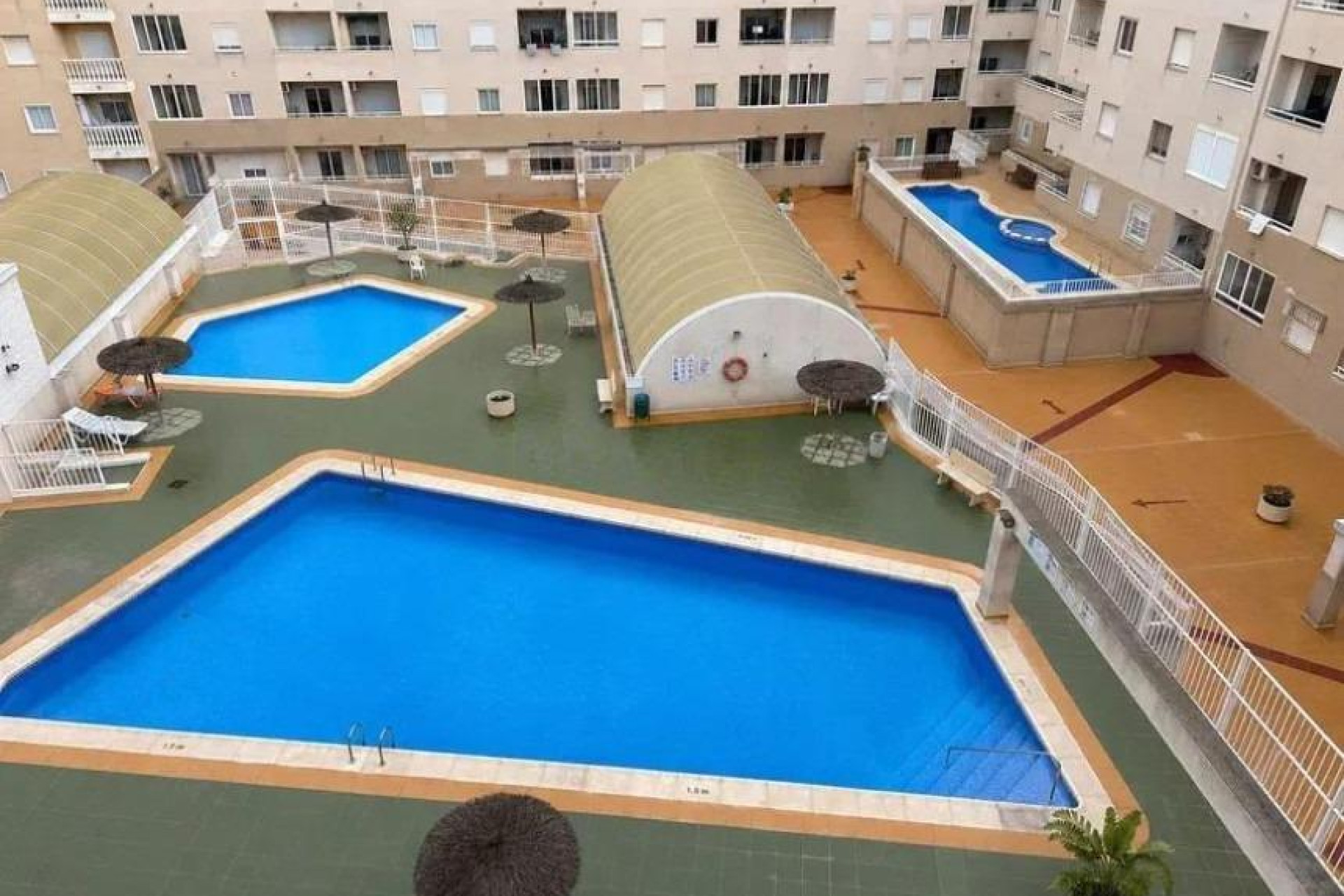 Revente - Apartment - Torrevieja - Playa de los locos