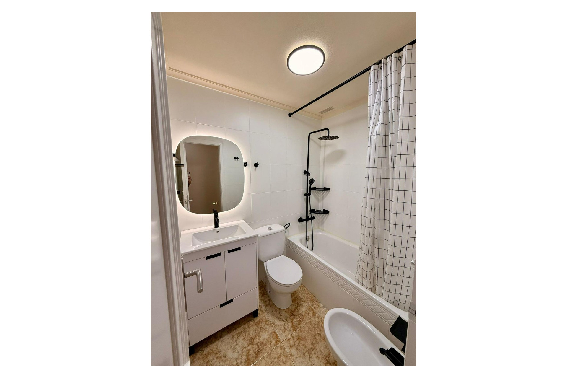 Revente - Apartment - Torrevieja - Playa de los locos