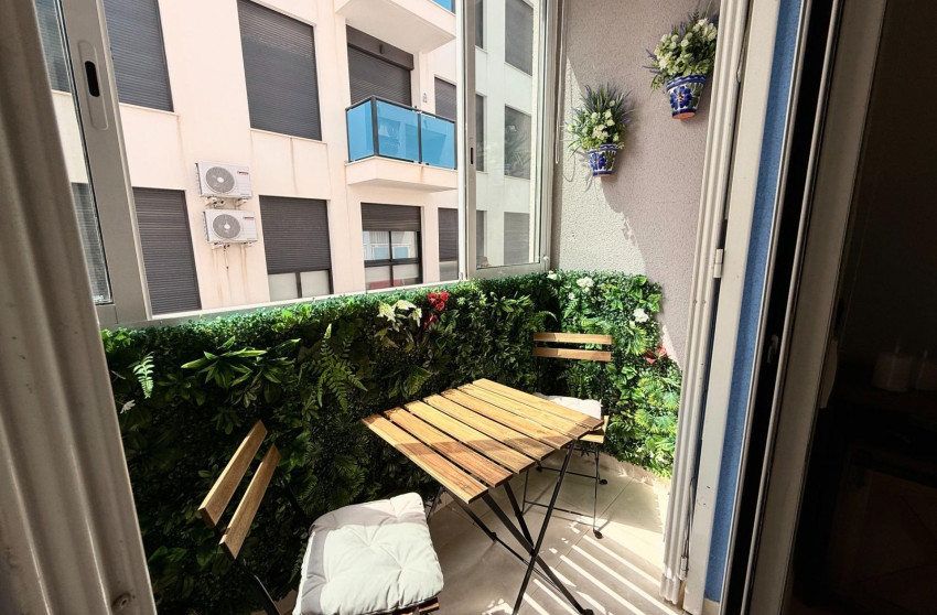 Revente - Apartment - Torrevieja - Playa de los locos