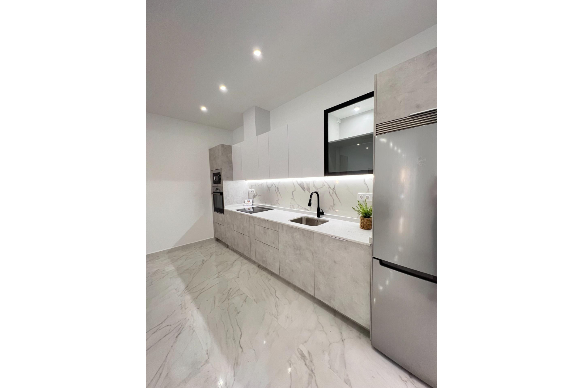 Revente - Apartment - Torrevieja - Playa del cura