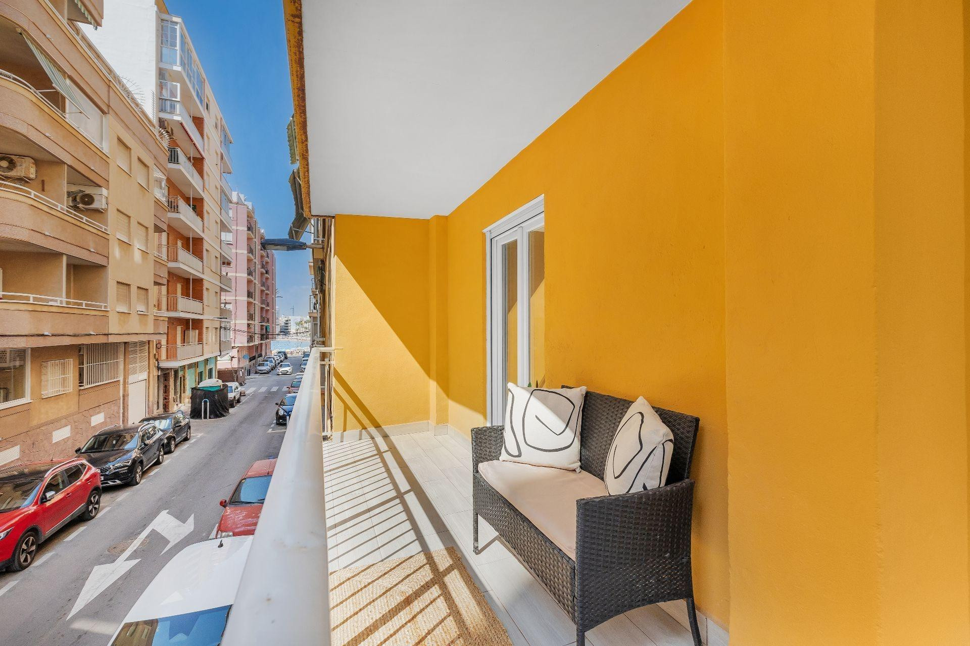 Revente - Apartment - Torrevieja - Playa del cura