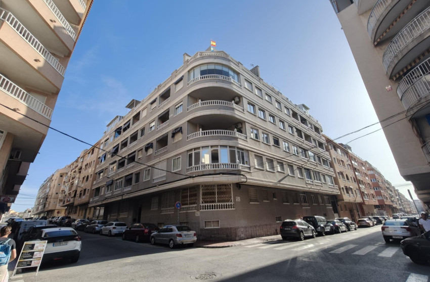 Revente - Apartment - Torrevieja - Playa del cura