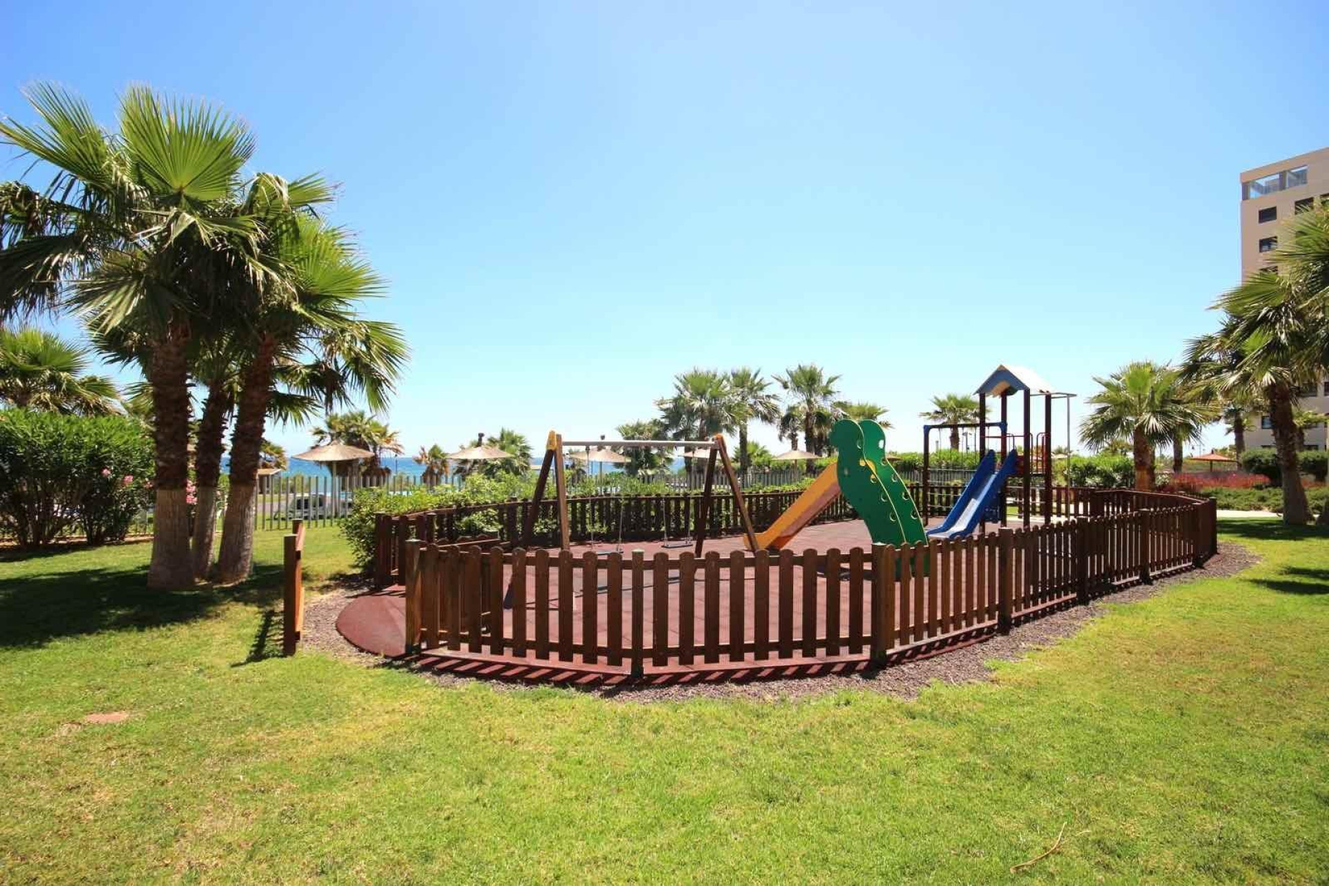 Revente - Apartment - Torrevieja - Punta prima