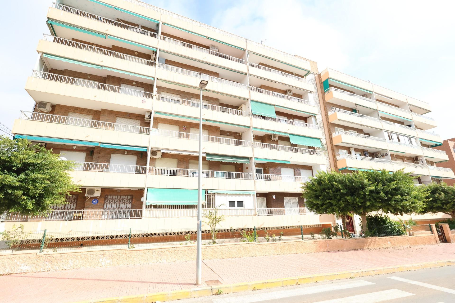 Revente - Apartment - Torrevieja - Punta prima