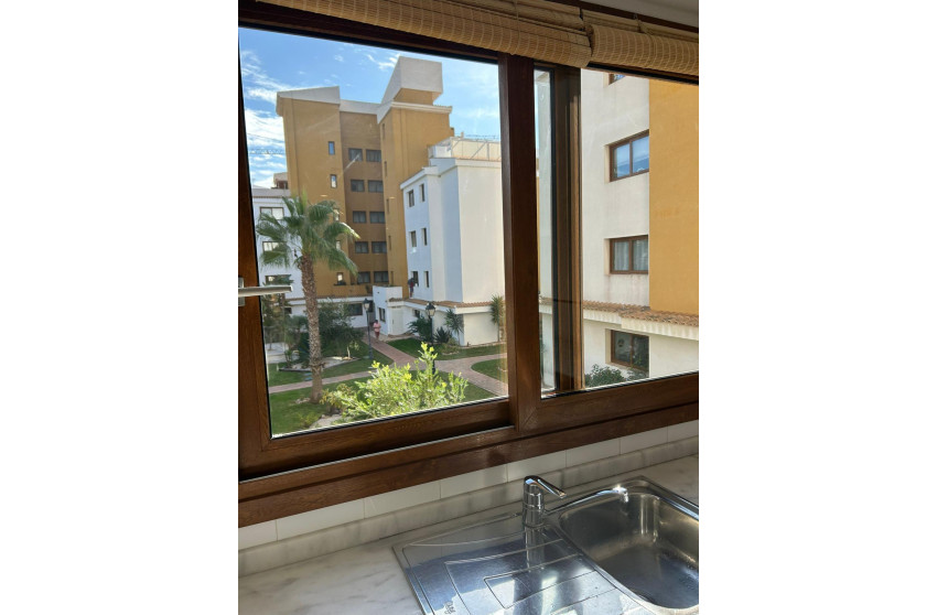 Revente - Apartment - Torrevieja - Punta prima
