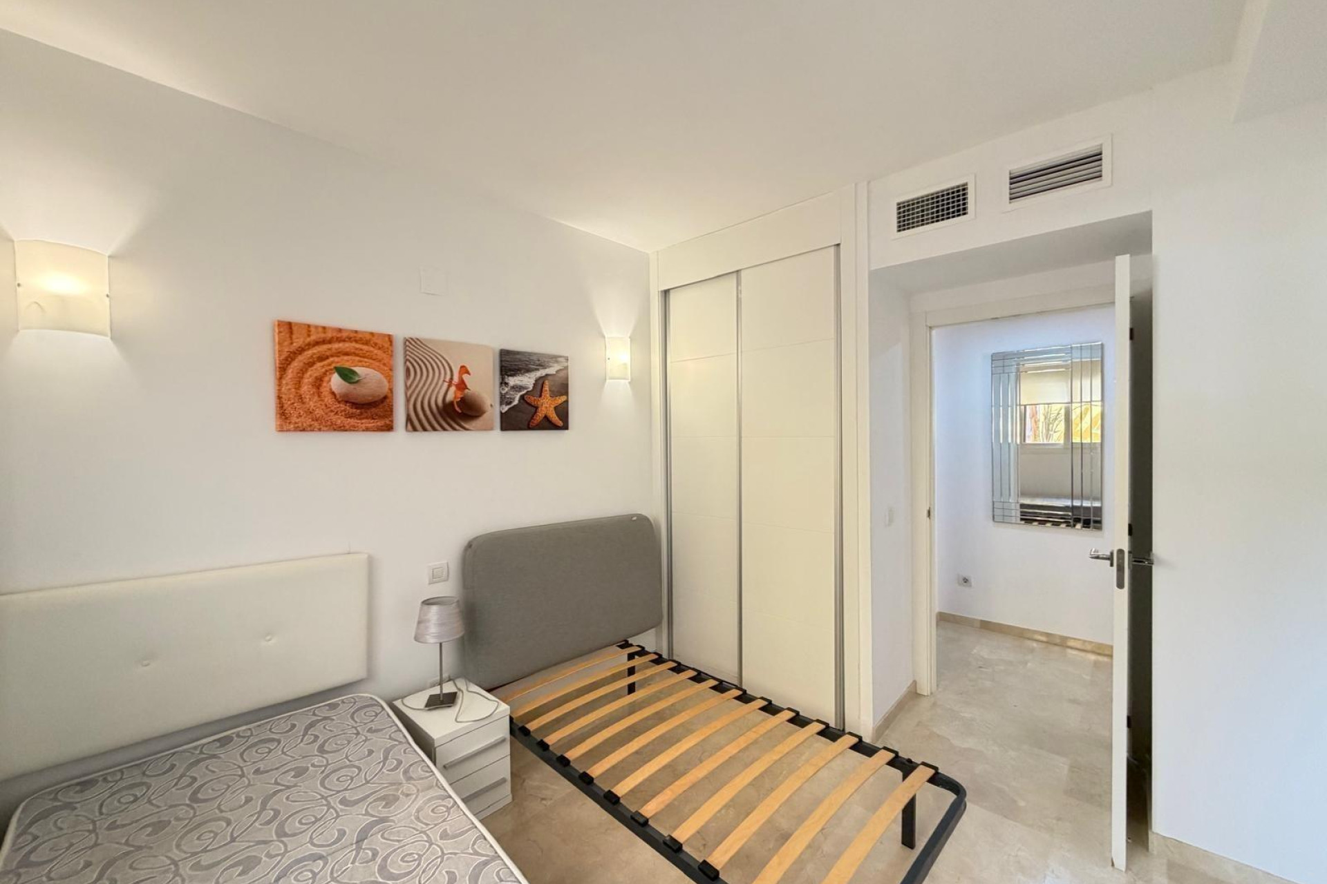 Revente - Apartment - Torrevieja - Punta prima